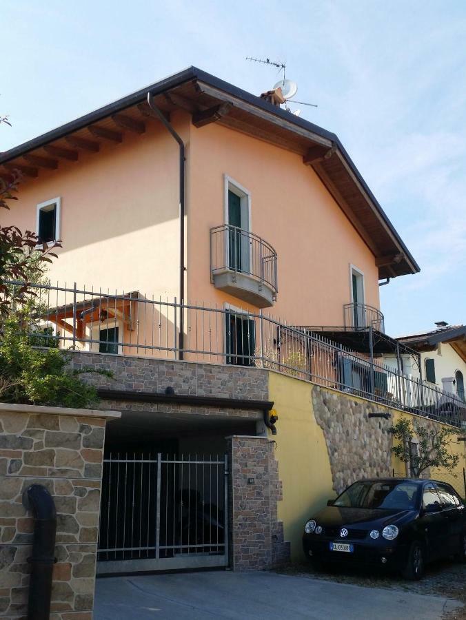 Отель Garda House Сандра Экстерьер фото
