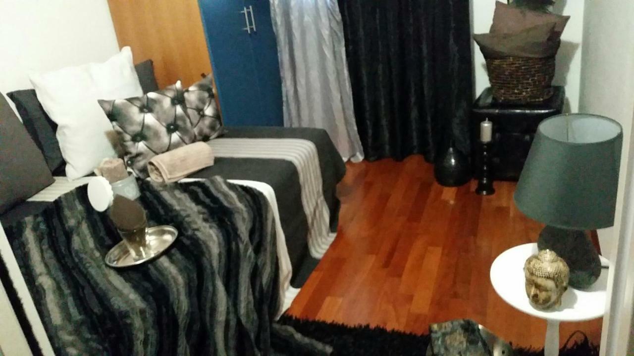 Отель Garda House Сандра Экстерьер фото