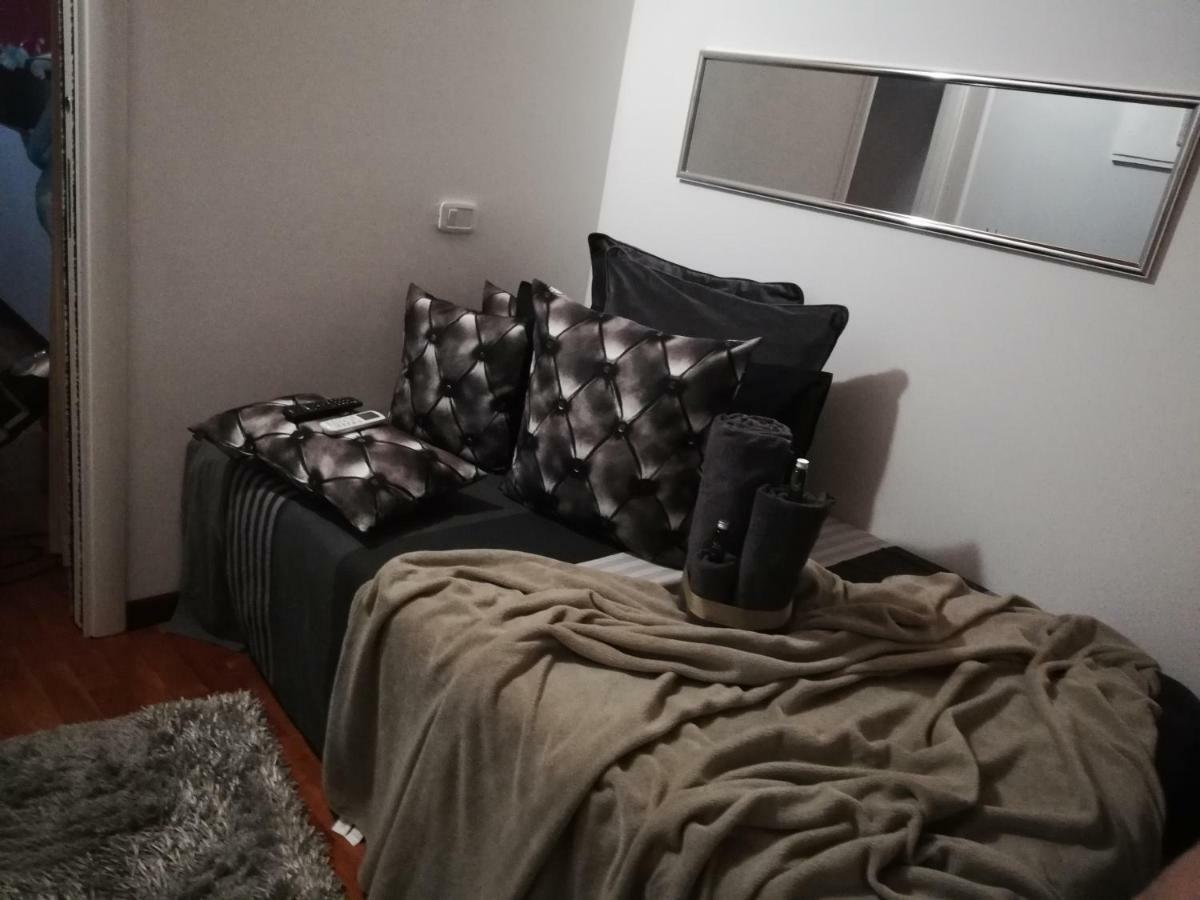 Отель Garda House Сандра Экстерьер фото
