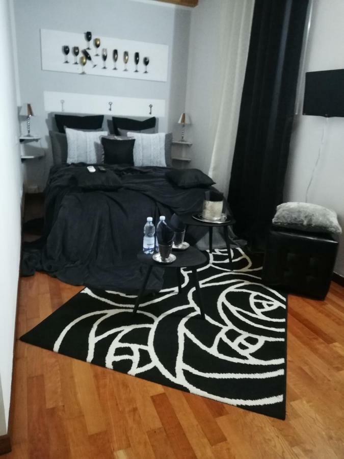 Отель Garda House Сандра Экстерьер фото