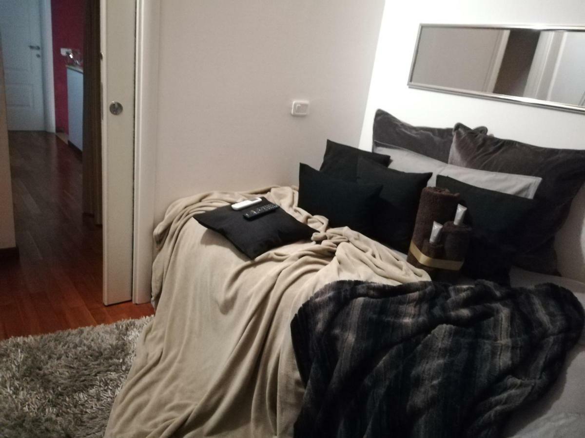Отель Garda House Сандра Экстерьер фото