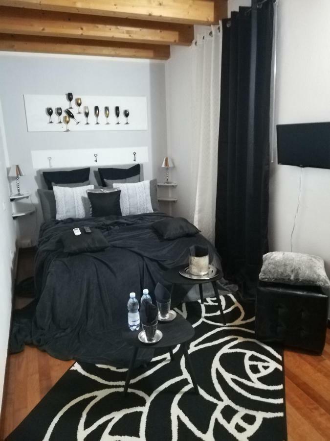 Отель Garda House Сандра Номер фото