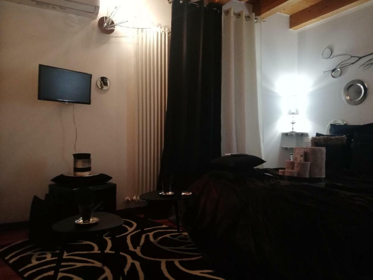 Отель Garda House Сандра Экстерьер фото